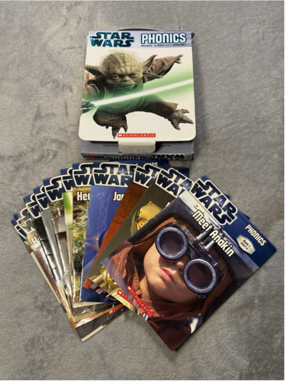 Star Wars Phonics, Set #1, 10 Books + 2 Workbooks from Scholastic All Here